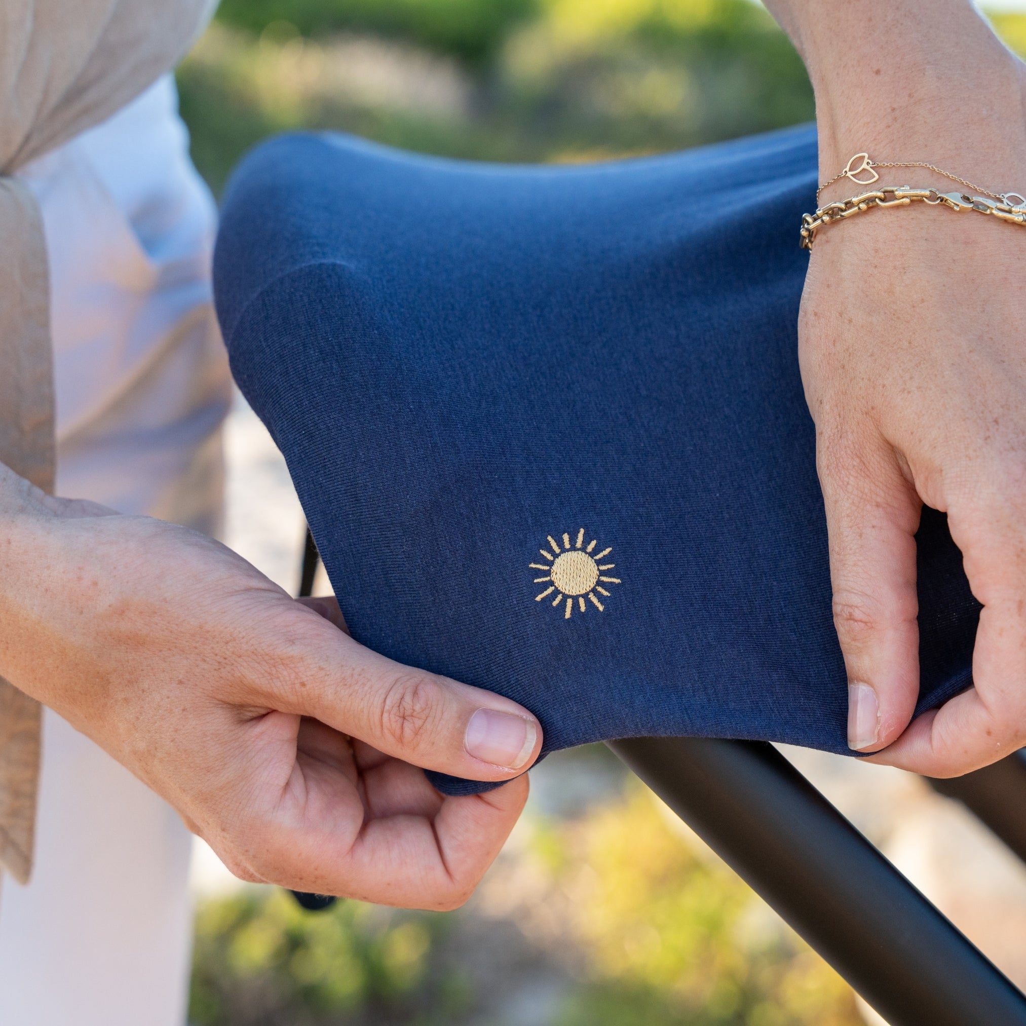 Couverture UV en Navy – UPF 50+