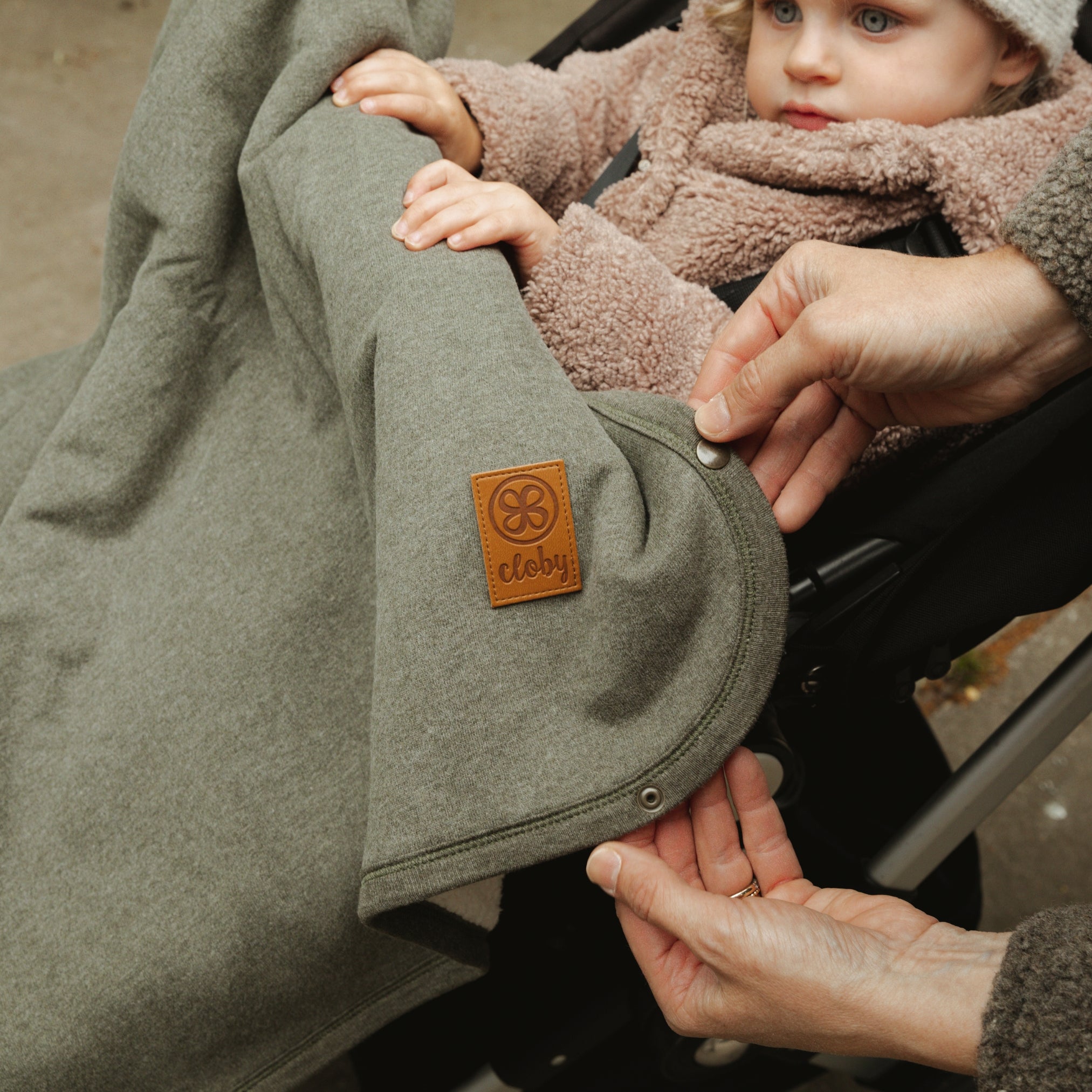 Details Forest Green teddy babydeken