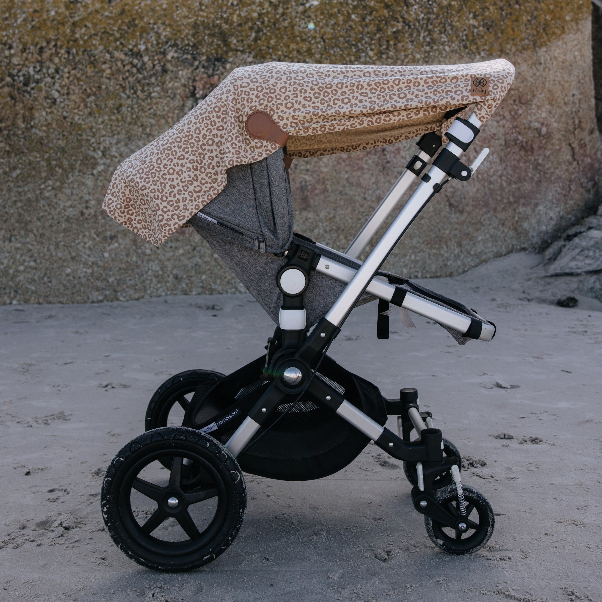 Leopard Brown UV deken voor kinderwagen - Cloby