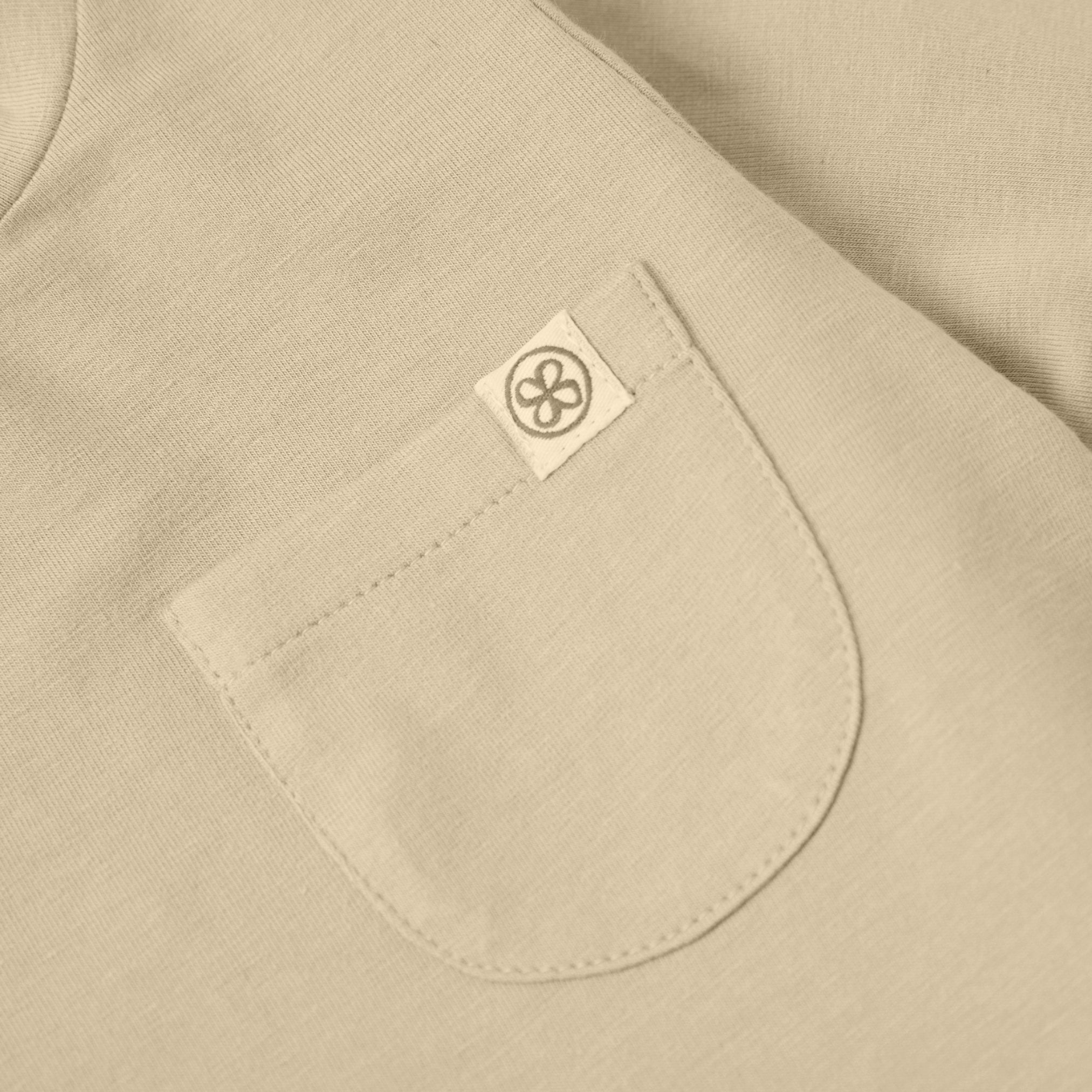 Sandy Beach details op kids longsleeves