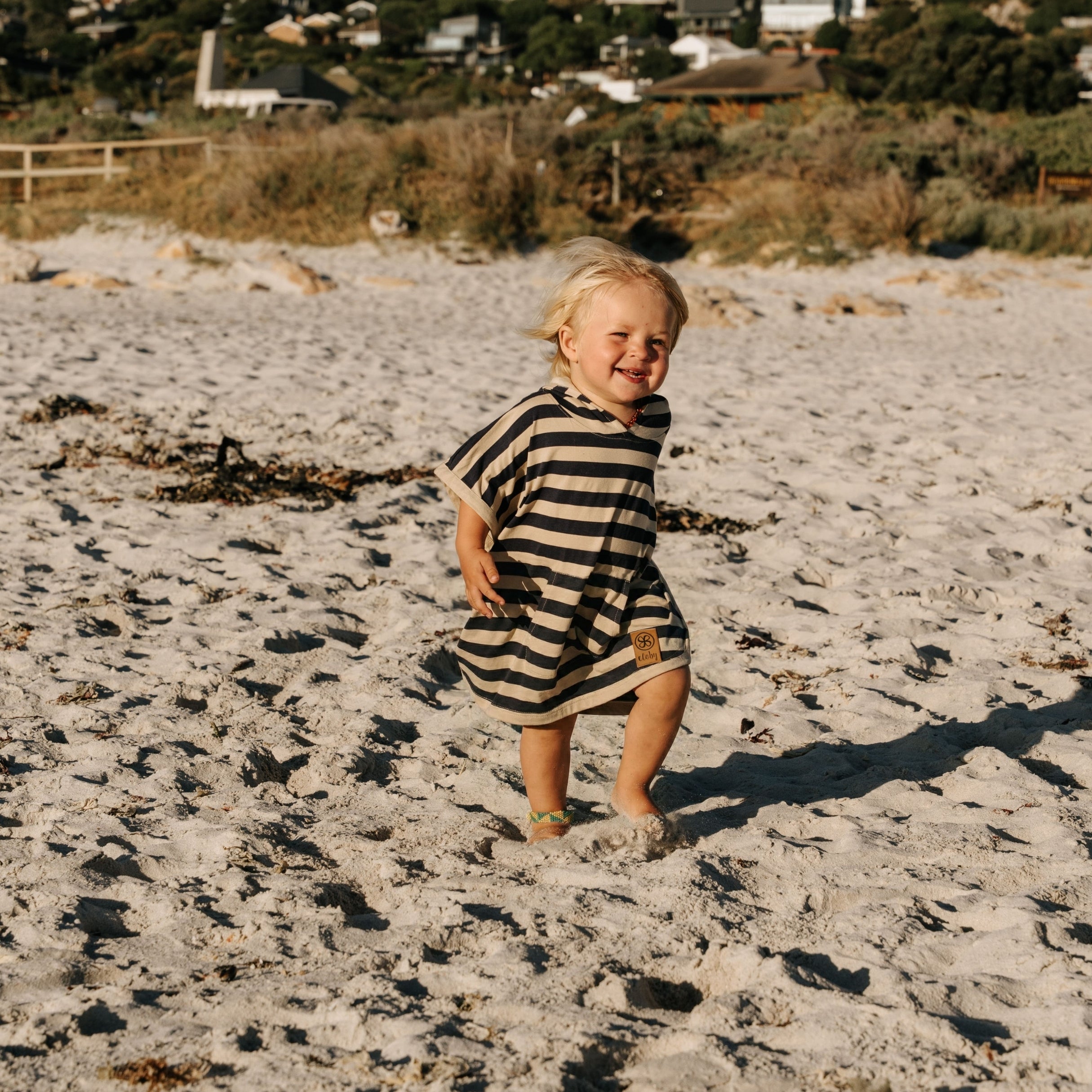 UV-Poncho in Navy/Sandy Stripe – UPF 50+